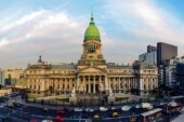 Comienza a debatirse en el Congreso el proyecto de Ley Ómnibus