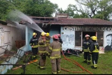Incendiaron un local de Nuevo Encuentro en Villa Gesell