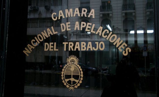 🔴 La Justicia suspende el capitulo laboral del DNU de Milei