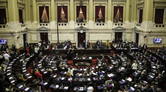 🔴 EN VIVO | Se retoma el debate de la Ley Ómnibus en Diputados