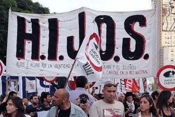 Abuso y amenaza de muerte a una militante de H.I.J.O.S: escribieron en la pared “VLLC”