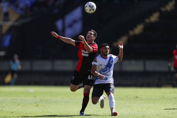 Copa Argentina | Midland lo aguantó hasta donde pudo, pero perdió ante Newell’s