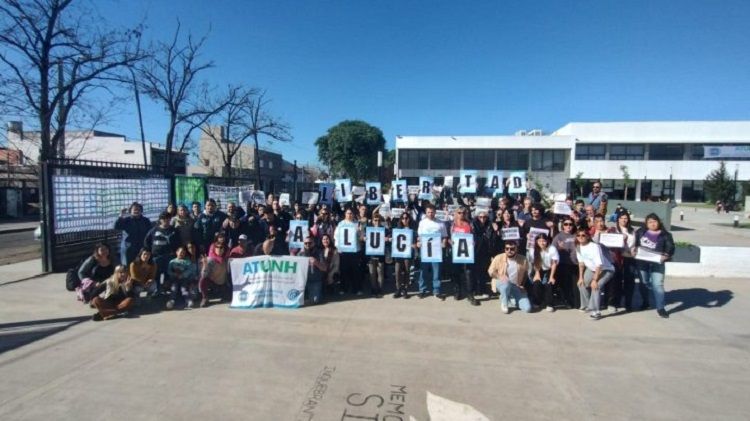 Continúan detenidas 16 personas por la represión en el Congreso