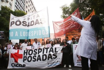 Hospital Posadas | Multitudinaria marcha al Ministerio de Salud contra los despidos