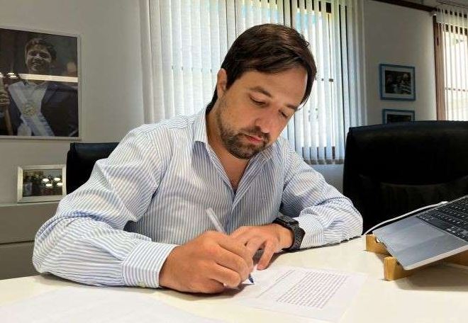 Kreplak recomendó la vacunación contra la gripe ante el brote registrado en Europa