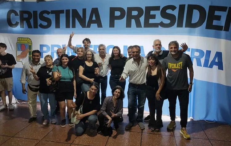 Se presentó en Ituzaingó la mesa “Cristina Presidenta”