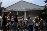 Ante la falta de presupuesto, la lucha de las y los estudiantes de la UNLaM