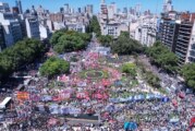 La CGT volverá a movilizarse contra el Gobierno tras el Mundial y evalúa un nuevo paro general