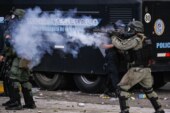 El Gobierno despidió al fotógrafo que había identificado al gendarme que le disparó a Pablo Grillo