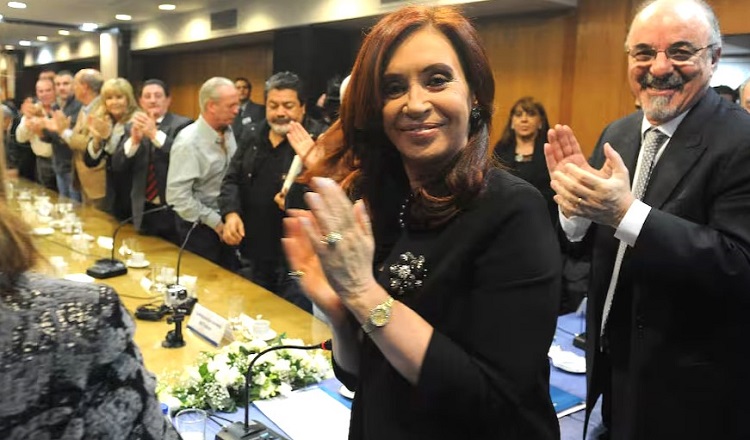 Entrevista | Carlos Tomada: “Aunque quieran hacerle todo el daño posible a Cristina les va a salir mal”