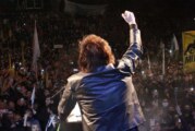 Milei cierra la campaña bonaerense en Moreno en medio de tensiones económicas y políticas