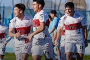 Morón pescó un triunfo sobre el final en Zarate y la ilusión sigue intacta