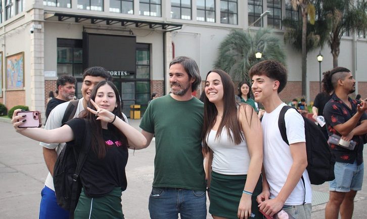 Del Caño en la UNLaM: “La izquierda es la única garantía para enfrentar a Milei”