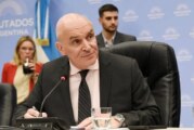 Además de bajar su candidatura, Espert renunció a la Comisión de Presupuesto de la Cámara de Diputados