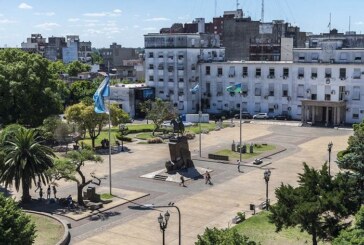 Morón celebra sus 240 años en la Plaza San Martín