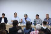 Correa pidió discutir la reforma laboral “con sustento real y no con lo que inventa la extrema derecha”