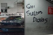 Diciembre llegó con pintadas y reclamos salariales en el Municipio de Morón