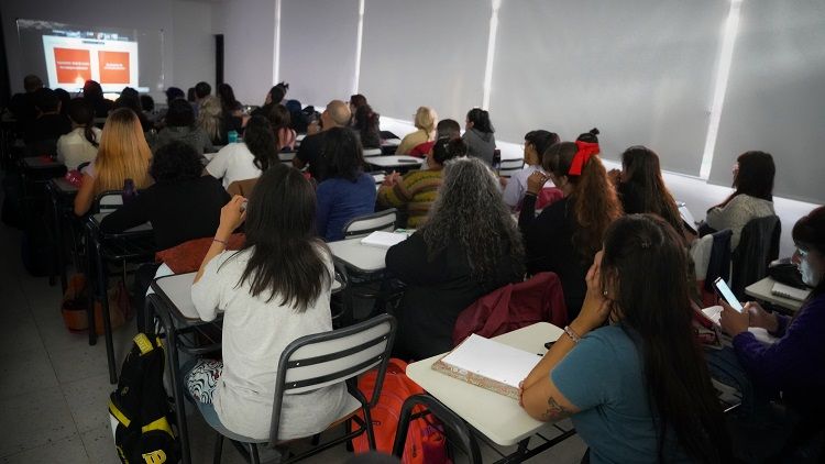 Moreno abre la inscripción a nuevas diplomaturas de la UNA: folklore, tango y gestión cultural