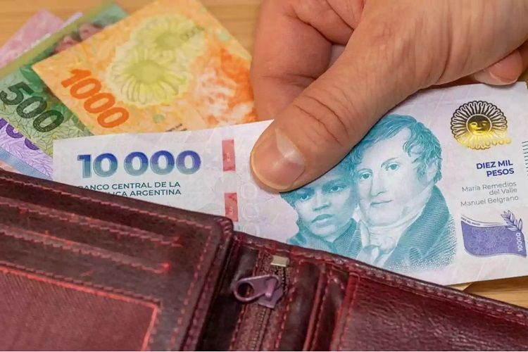 Golpe al bolsillo: Los aumentos que llegan en febrero 2026