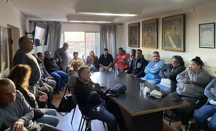 Morón | Municipales se presentaron en el Ministerio de Trabajo y no descartan ir al paro