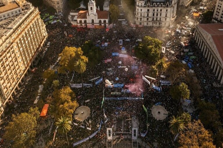 Un millón y medio de personas se movilizaron en defensa de la Universidad Pública