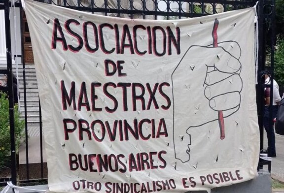 Docentes bonaerenses endurecen el reclamo a Kicillof y anticipan un plan de lucha para octubre