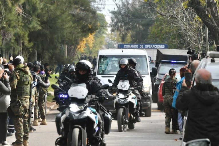 La autopsia confirmó que el Indio Solari murió por un ACV hemorrágico en la pileta de su casa