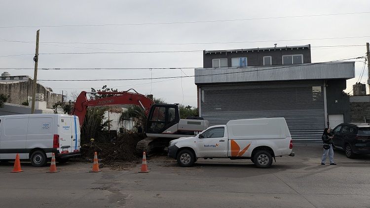Fuga de gas en Haedo: Vecinos apuntan contra el Municipio por una obra que aseguran es irregular
