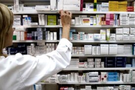 Farmacéuticos del Oeste advierten que la desregulación que impulsa Sturzenegger “pone en riesgo la salud de la población”