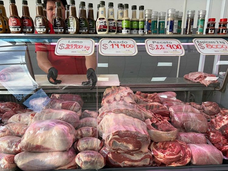 El consumo de carne vacuna cayó 12% y los argentinos comen casi 5 kilos menos que el año pasado