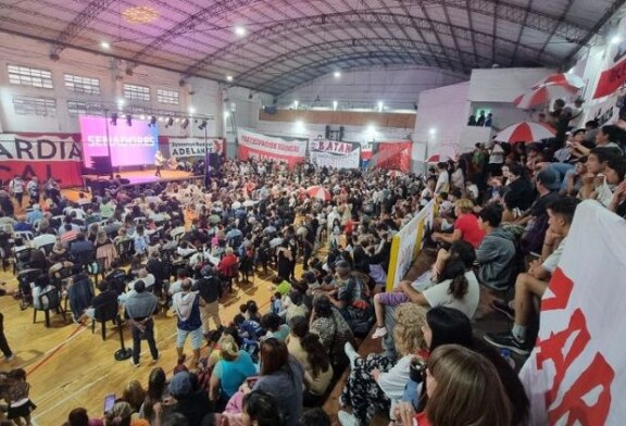 El radicalismo bonaerense comienza a ordenar su estrategia con la mira puesta en 2027