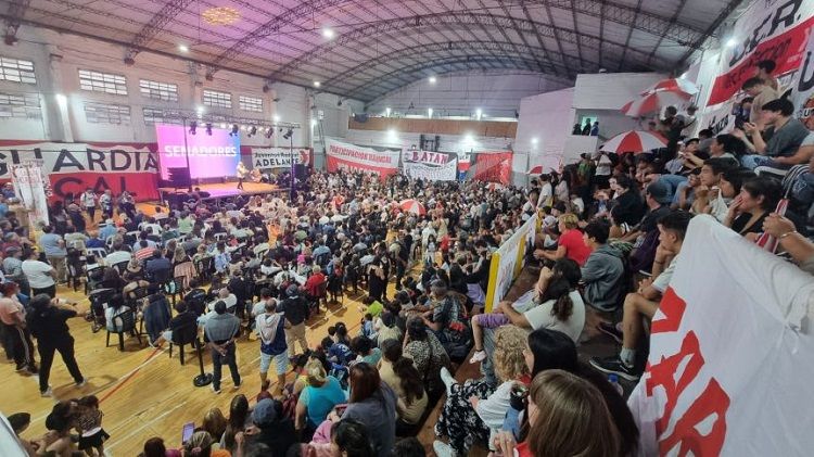 El radicalismo bonaerense comienza a ordenar su estrategia con la mira puesta en 2027