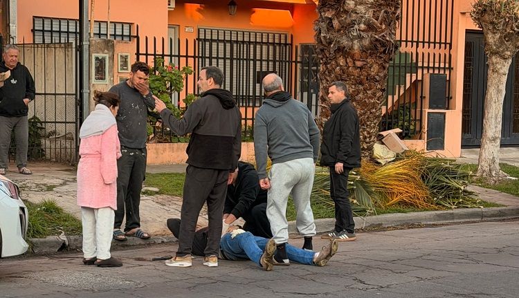 El Palomar | Balearon a un padre cuando dejaba a su hija en el colegio Emaús
