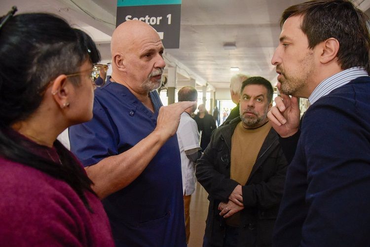 La Matanza | Kreplak recorrió las obras en el Hospital Paroissien: ampliarán un 50% las camas de cuidados críticos