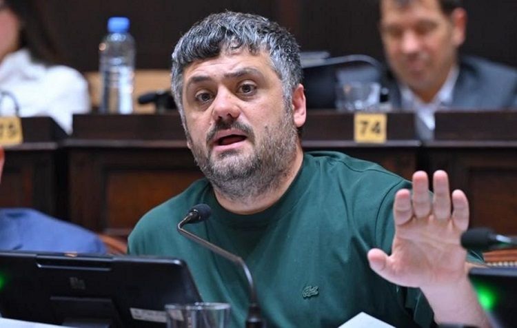 La Matanza | Tignanelli presentó un proyecto para regular y controlar las apuestas online en PBA