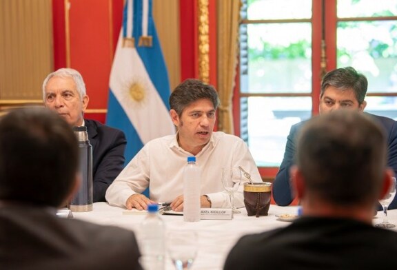 Kicillof reunió a intendentes del MDF para fortalecer su armado político de cara al 2027