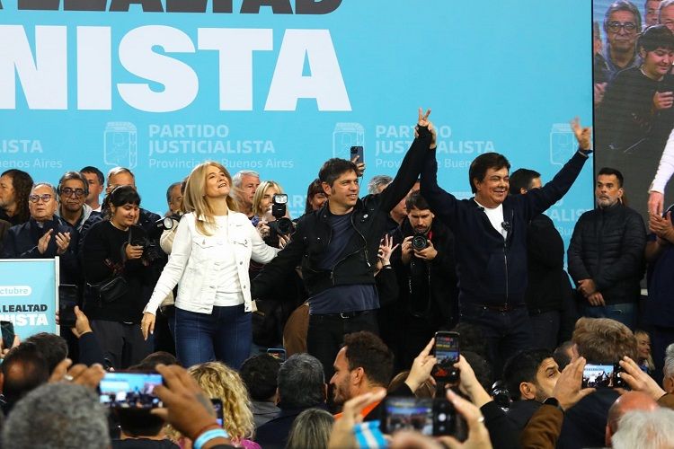 Kicillof tuvo su 17 de Octubre en La Matanza: “Es el comienzo de un camino que va a terminar en victoria”