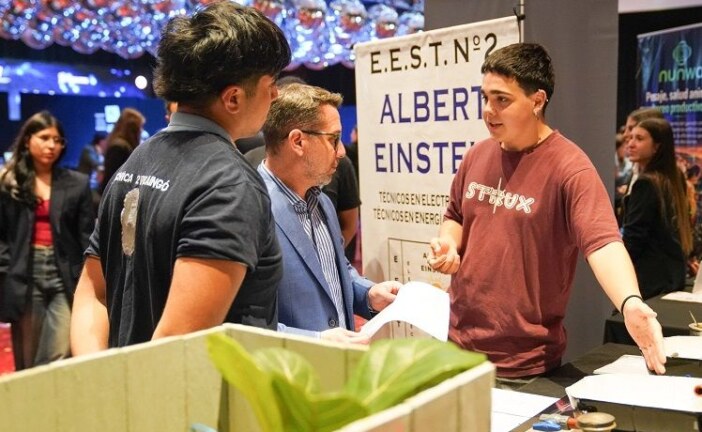 Pablo Descalzo en la Innovatech Expo: “No puede haber límites para la decisión política de invertir en educación, cultura y deporte”