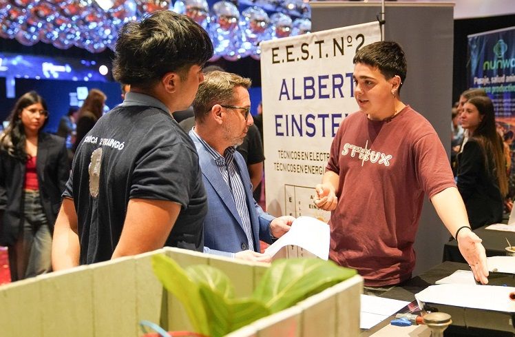 Pablo Descalzo en la Innovatech Expo: “No puede haber límites para la decisión política de invertir en educación, cultura y deporte”