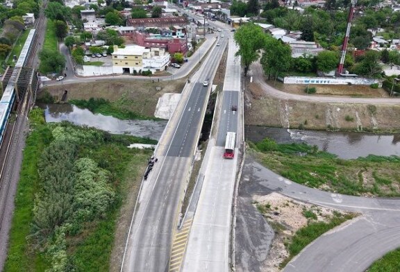 Inauguran en Moreno el nuevo puente sobre el río Reconquista y avanzan otras obras viales